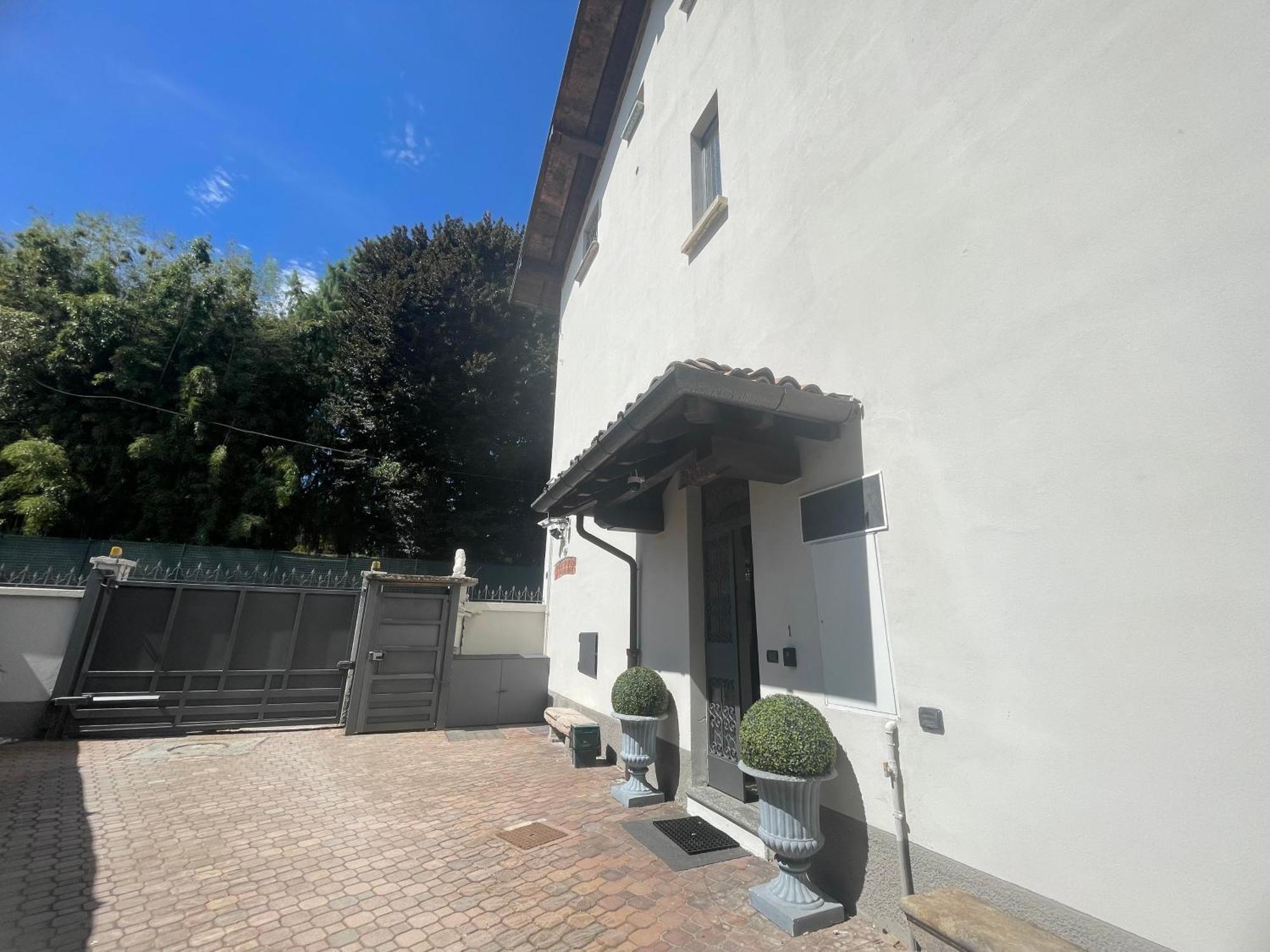 Villa Simona Malpensa Gallarate Zewnętrze zdjęcie