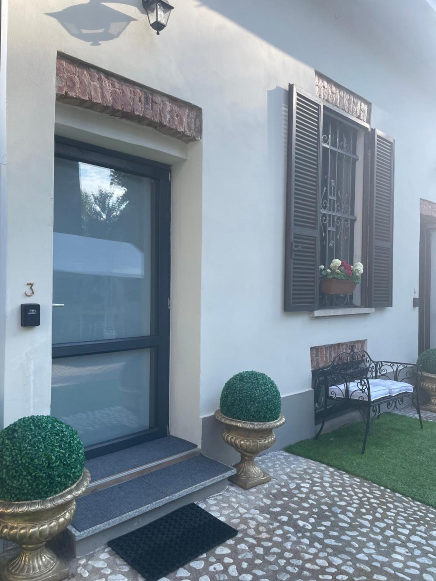 Villa Simona Malpensa Gallarate Zewnętrze zdjęcie